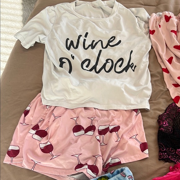 Pajama bundle - Picture 3 of 6